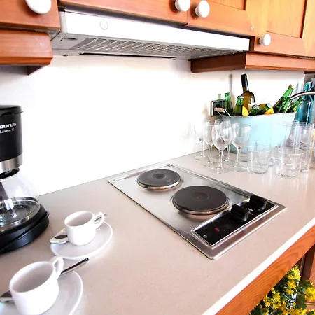 Pierre & Romana Apartment
