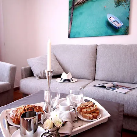 Pierre & Romana Apartment